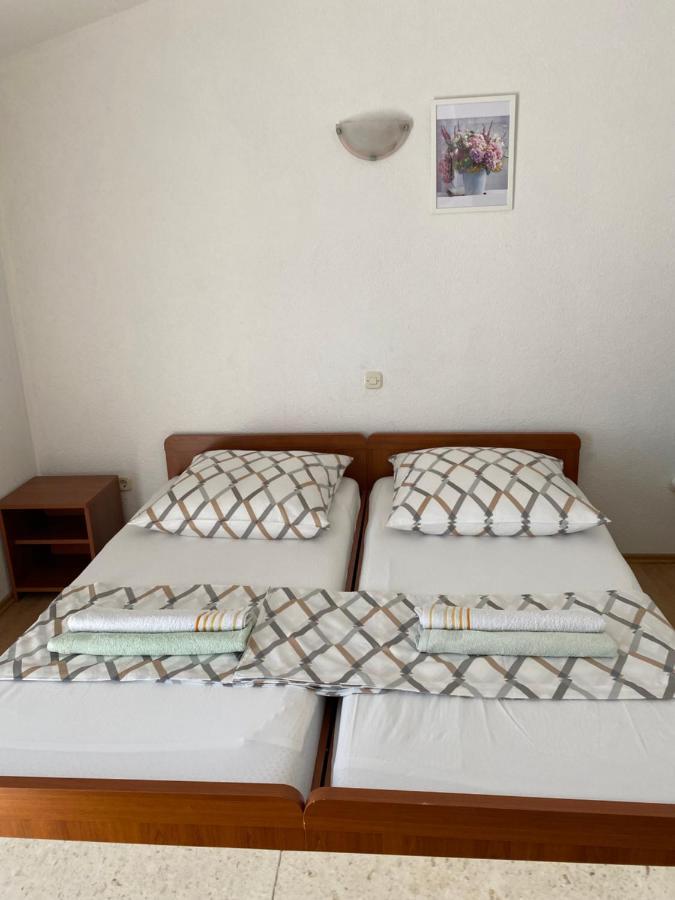 Apartments Simic Трогир Екстериор снимка