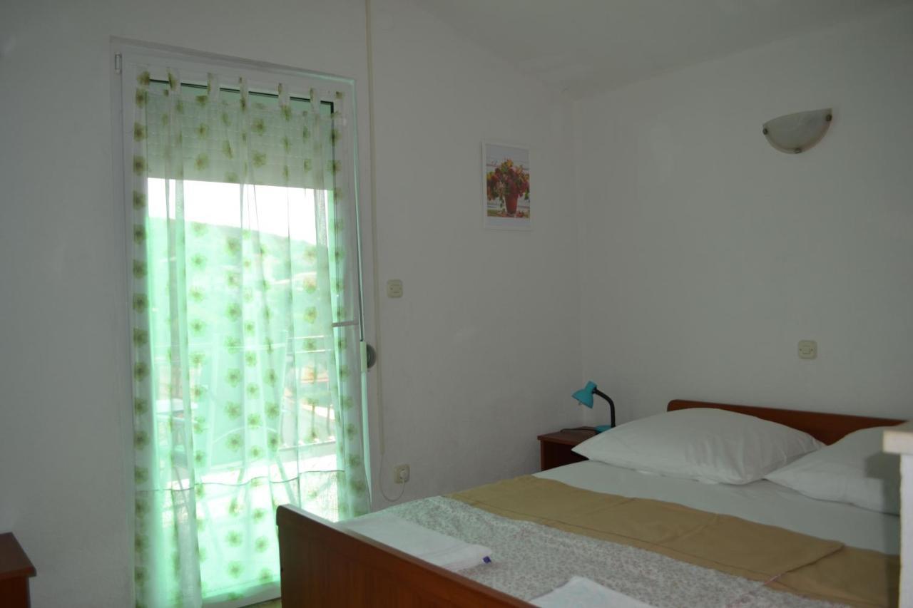 Apartments Simic Трогир Екстериор снимка