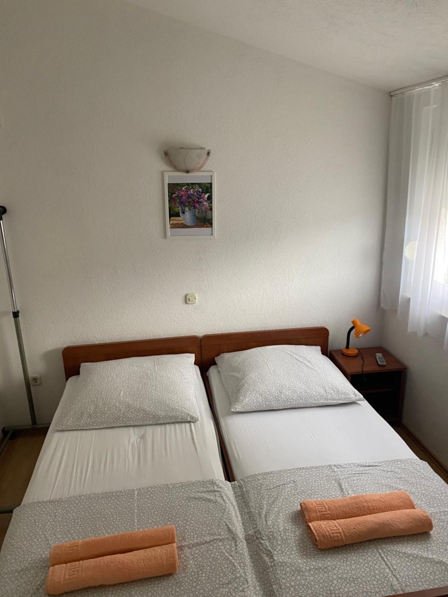 Apartments Simic Трогир Екстериор снимка