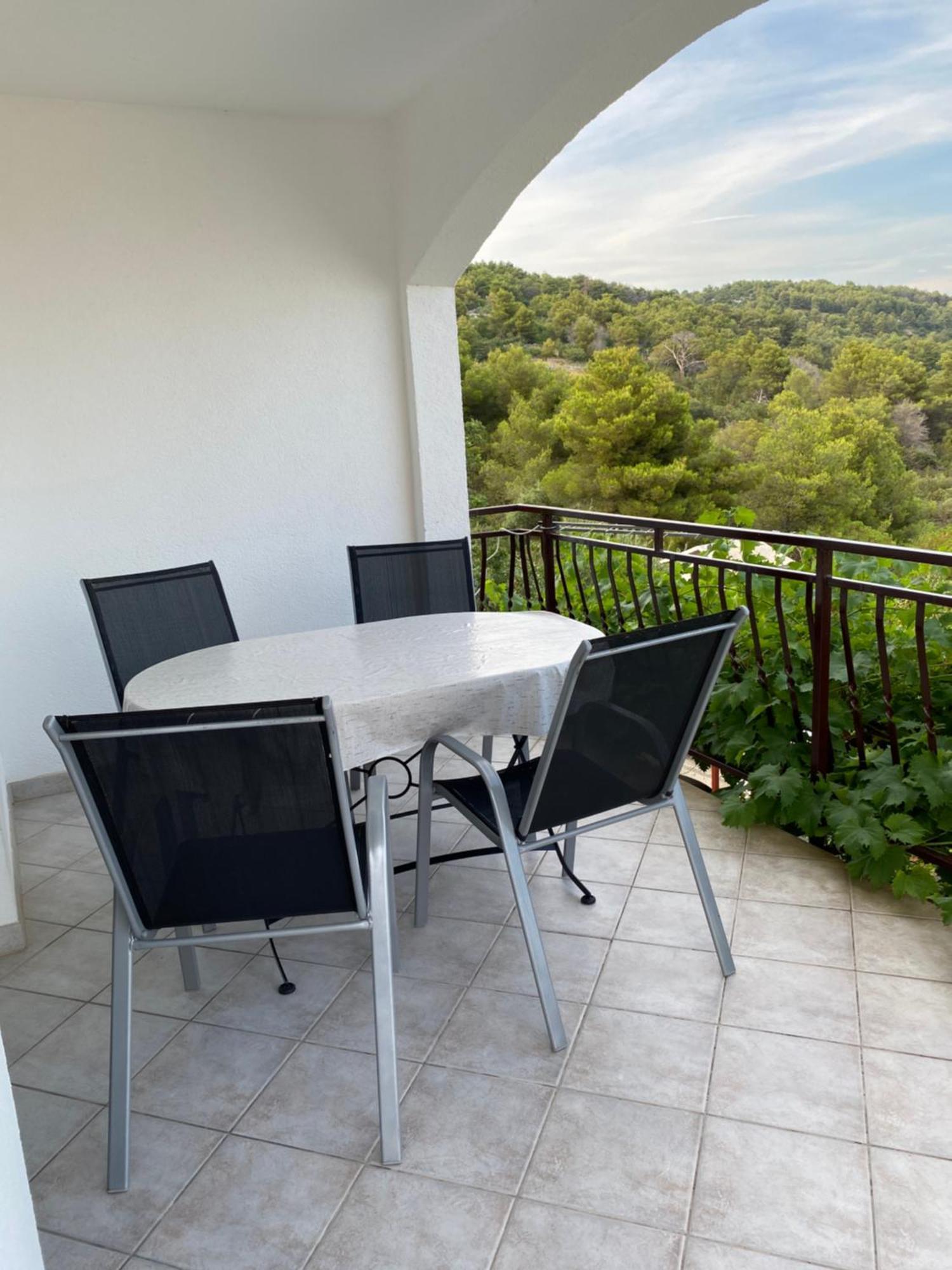 Apartments Simic Трогир Екстериор снимка