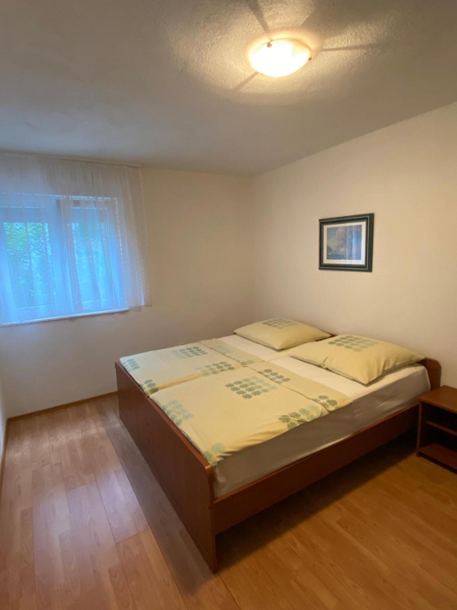 Apartments Simic Трогир Екстериор снимка
