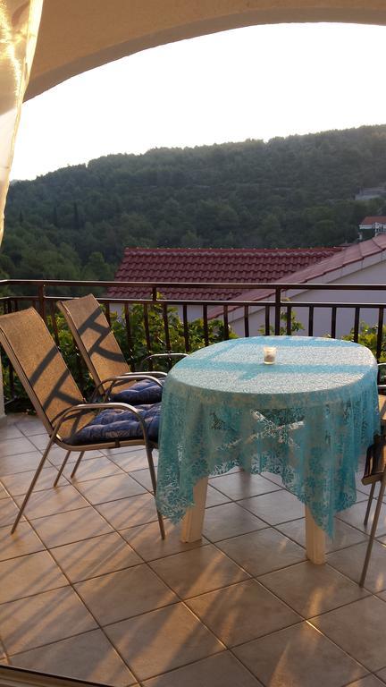 Apartments Simic Трогир Екстериор снимка