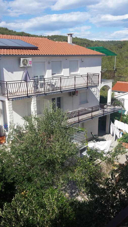 Apartments Simic Трогир Екстериор снимка