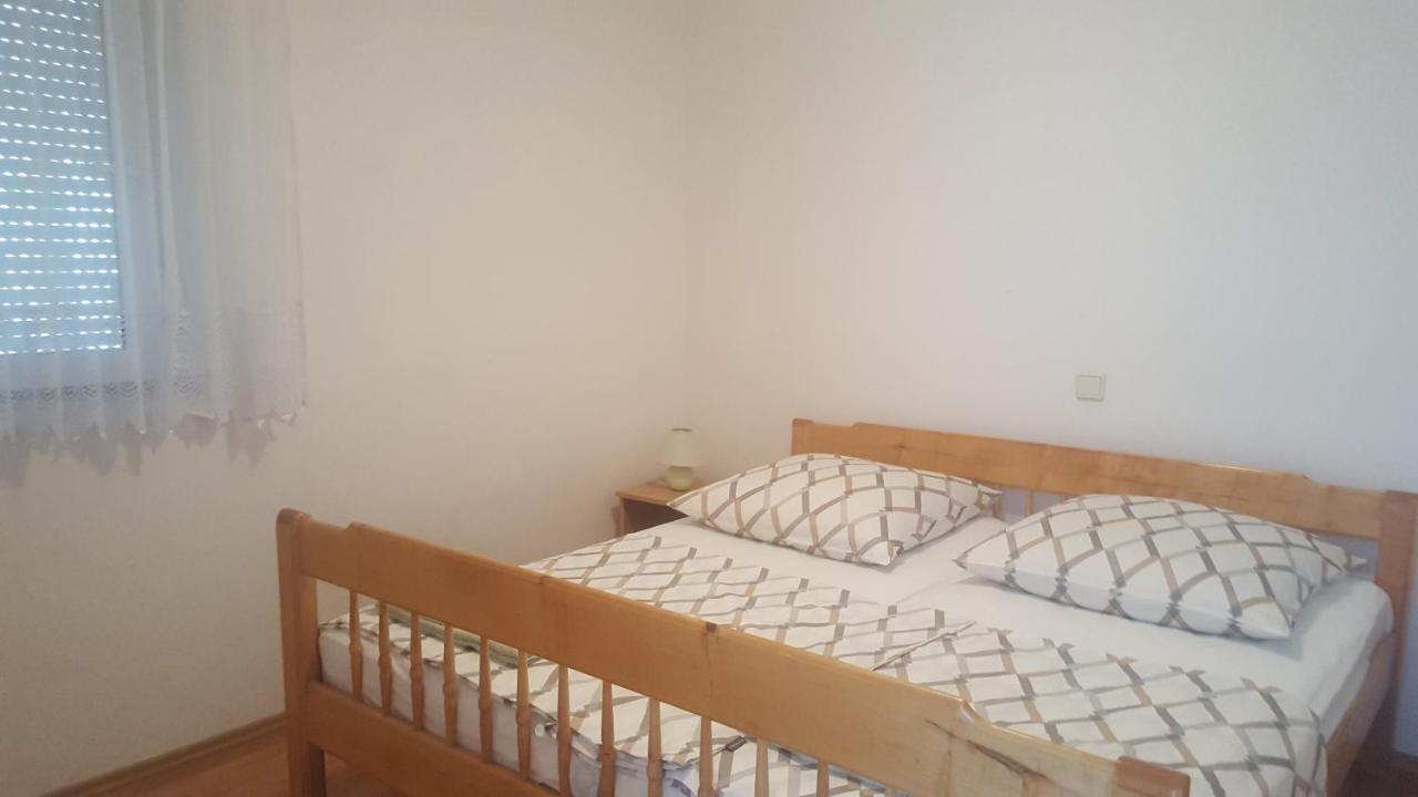 Apartments Simic Трогир Екстериор снимка